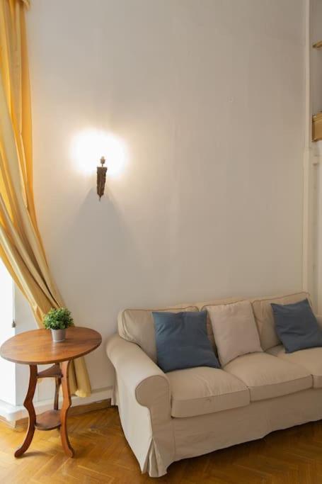 Strategic 2Br Apartment Florencia Exterior foto